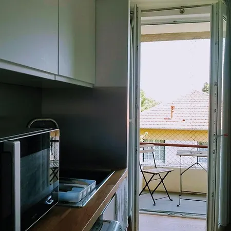 35 M Ideal For Couple With Wifi And Balcony 公寓 *
